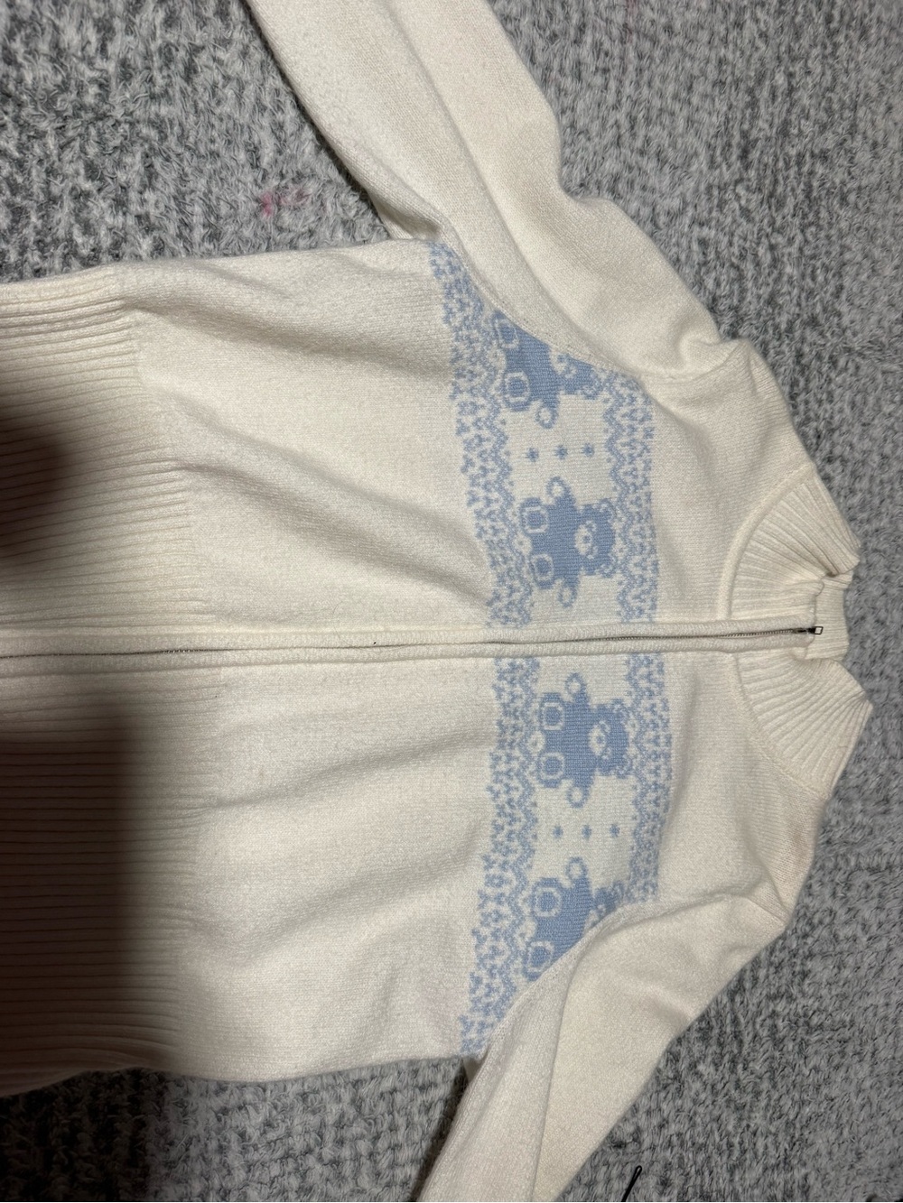 Cream Zip-Front Sweater with Light Blue Fair Isle Detail